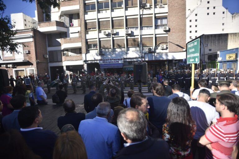 Homenaje a Veteranos y Caídos de Malvinas.