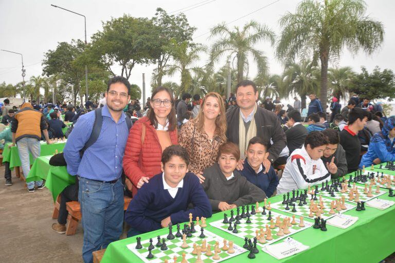 Con figuras internacionales se lanzó el programa Ajedrez Educativo en Corrientes