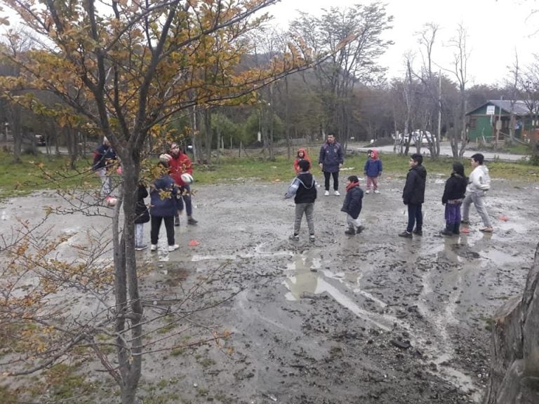 Merendero de Andorra - Compartir, aprender un deporte a pesar del estado del tiempo