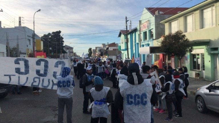 En Comodoro se reclamó en contra del ajuste.