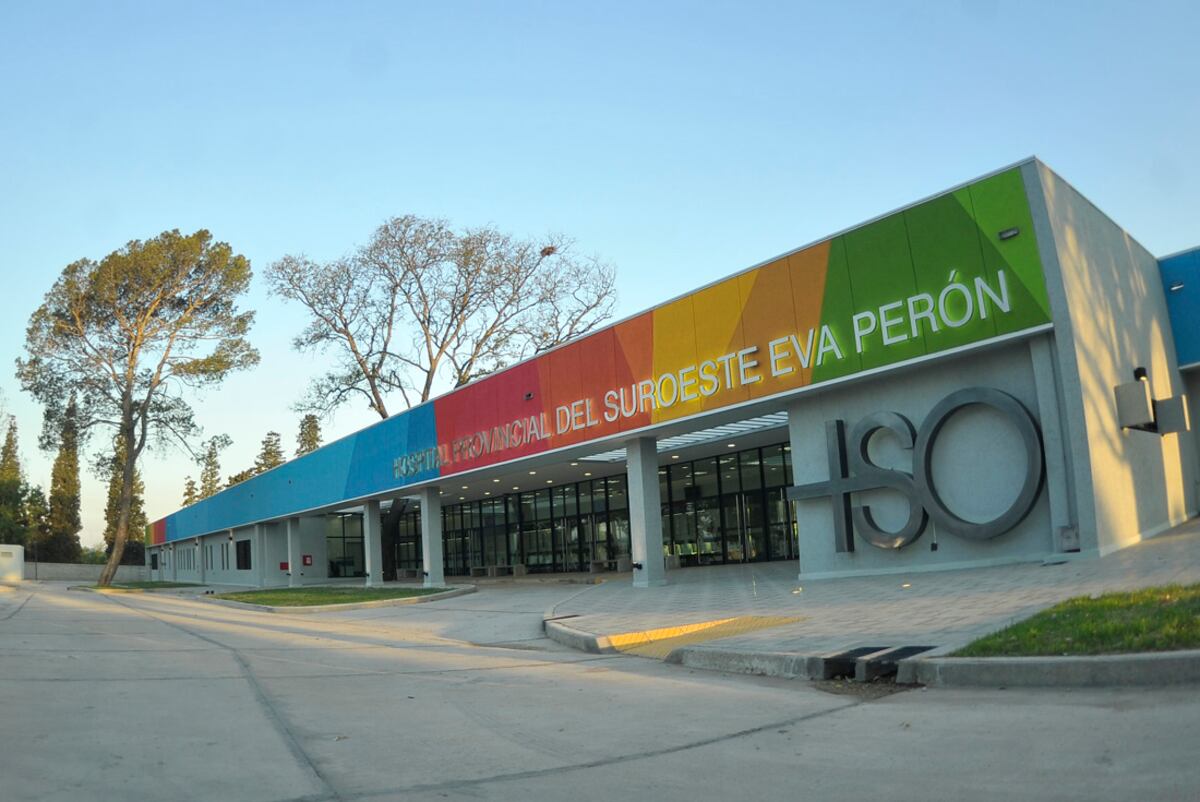 Inauguraron el hospital “Eva Perón” en el suroeste de Córdoba capital: sustentable y con aparatología de última generación