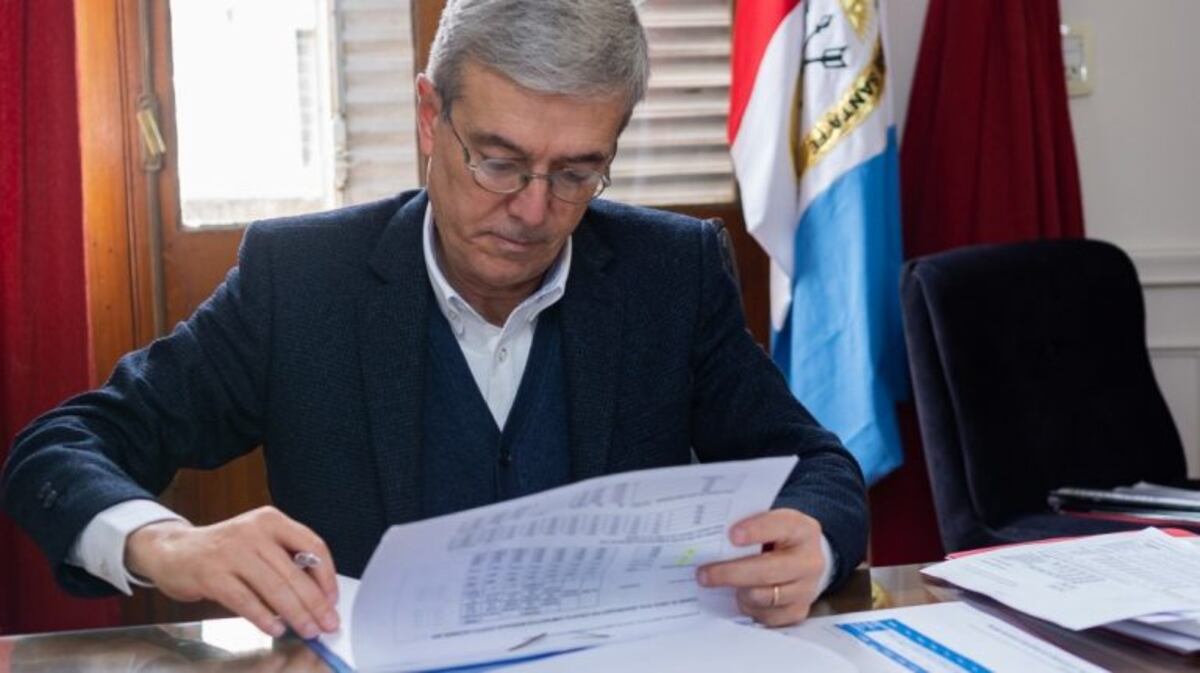 Medio aguinaldo en Santa Fe: confirman adelanto en el cronograma de pago