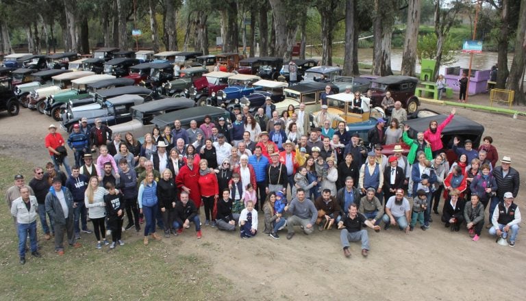 Segundo Encuentro Autos Antiguos Arroyito