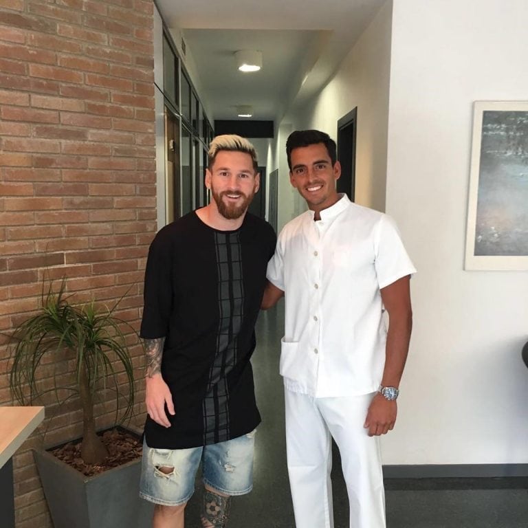 Guillermo Ardohain atendió a Lionel Messi en su consultorio (Foto: Instagram/ @drguillermoardohain)