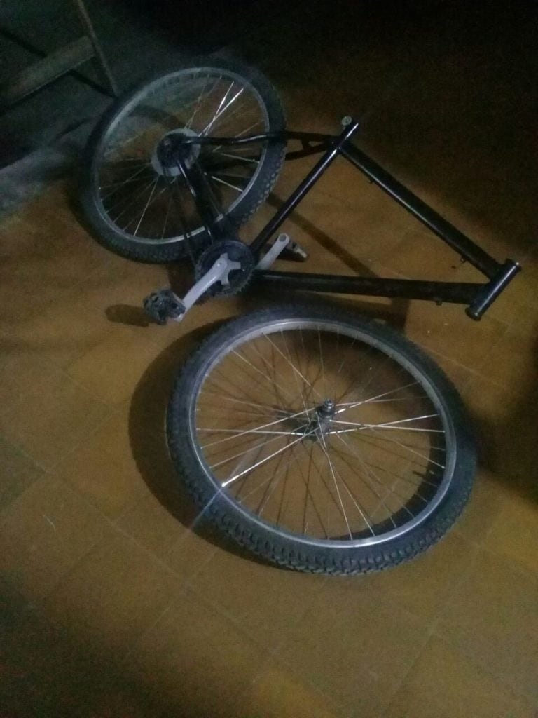 bicicletas desmanteladas