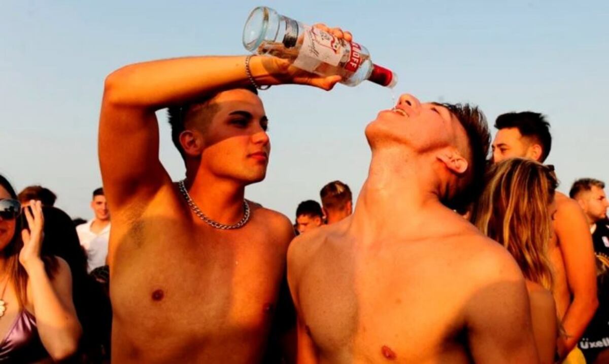 Salvar a personas alcoholizadas, drogadas y violentas: la conmovedora carta de un guardavidas de Villa Gesell