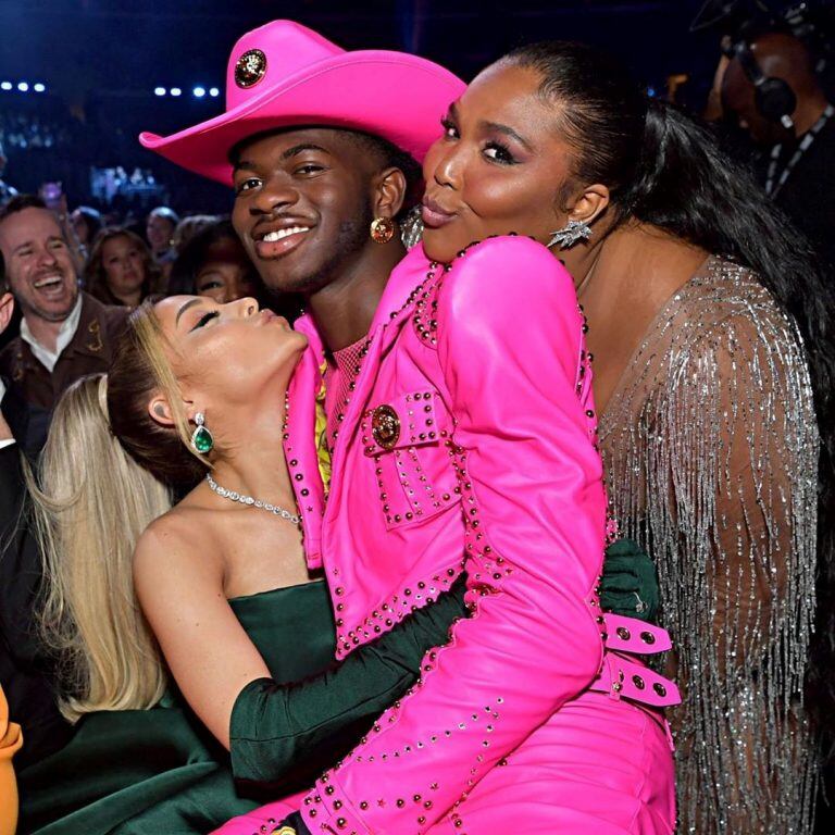 El rapero Lil Nas X participó de una fiesta con strippers junto a Rosalía, Dua Lipa y Lizzo tras la ceremonia de los premios Grammy 2020 (Foto: Instagram/ @lilnasx)