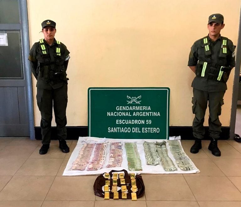 Salteño detenido con oro en Santiago del Estero (Gendarmería Nacional)