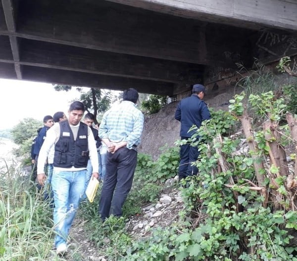 El asesino de un bebé de dos años en Jujuy se quitó la vida al colgarse de un caño debajo del puente General San Martín.