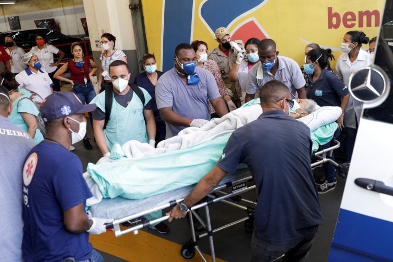 A patient is evacuated during a fire at the federal hospital of Bonsucesso in the north zone of Rio de Janeiro, Brazil, October 27, 2020.  REUTERS/Ricardo Moraes