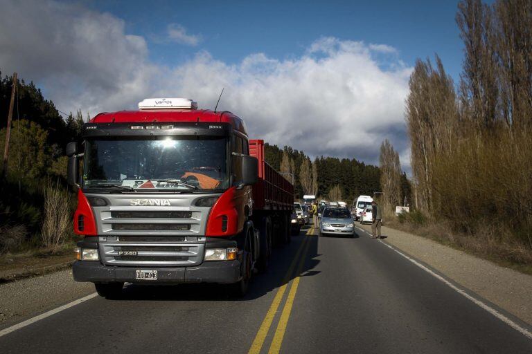 Reclamo de UTHGRA Bariloche (ElCordillerano)