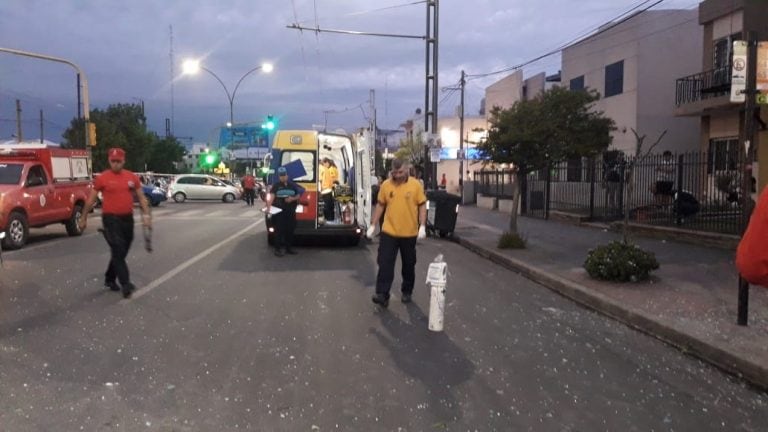 Galería de fotos explosión de una pizzería en avenida Fuerza Aérea al 1.800.