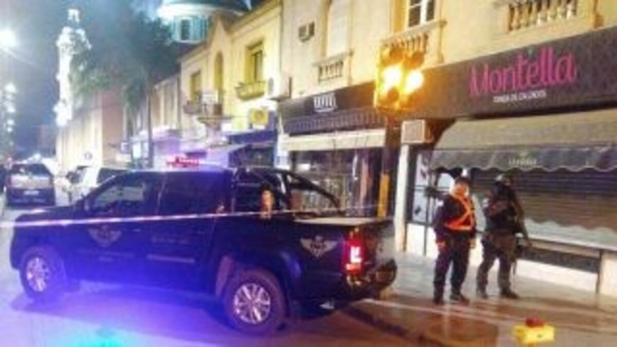 Los arrestan en pleno ritual con ayahuasca en el Centro
