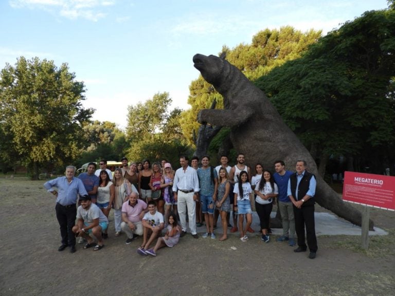 Parada en el Parque de Interpretación Paleontológica