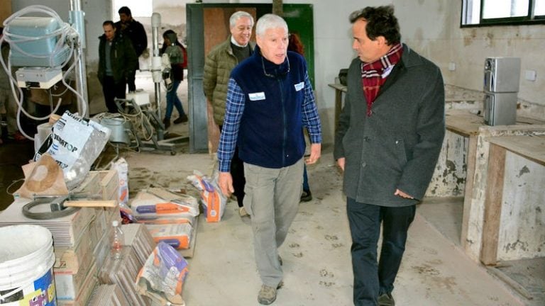 El intendente Llamosas recorrió las obras del Parque Ecológico.