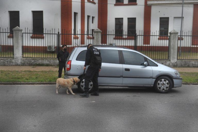 Comenzó la autopsia en la ex ESMA del cuerpo hallado en Villarino, provincia de Buenos Aires, que podría ser de Facundo Astudillo Castro. (Clarín)