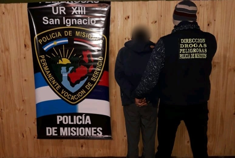 Violencia de género en Santa Ana: quiso incendiar la casa con su pareja embarazada dentro. Policía de Misiones