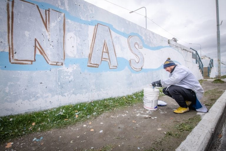 Mural Malvinas en Ushuaia