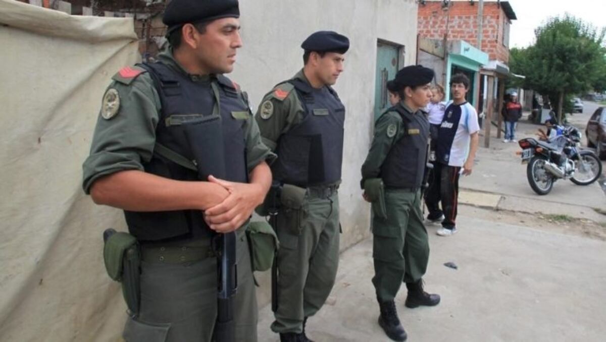 Bullrich ratificó el arribo de gendarmes para "saturar los barrios más violentos de Rosario"