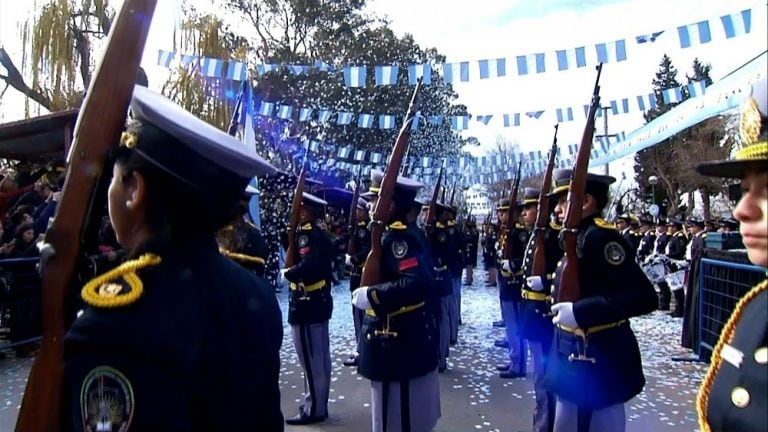 Desfile y juramento.