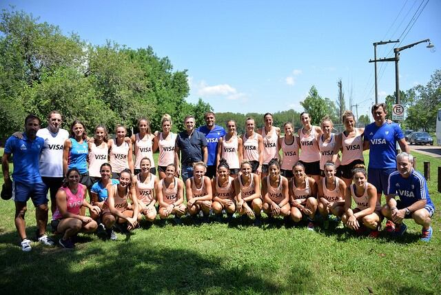 Las Leonas  plantaron arboles en la Reserva Natural del Camping General San Martín.