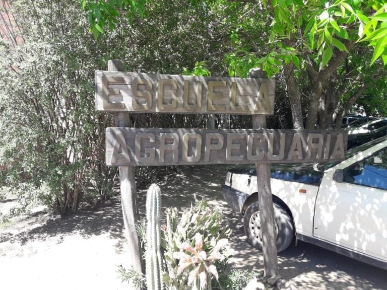 Escuela Agraria de Bajo Hondo