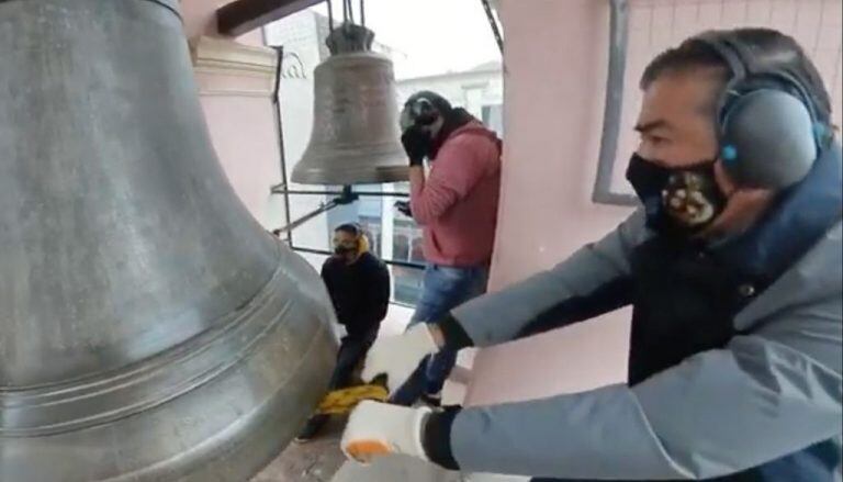 Desde hace 39 años que Gregorio hace repicar las campanas de la Catedral (El Tribuno)