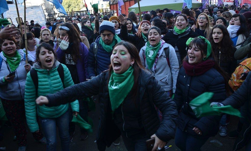 Organizaciones apoyan el aborto legal y gratuito en San Luis.