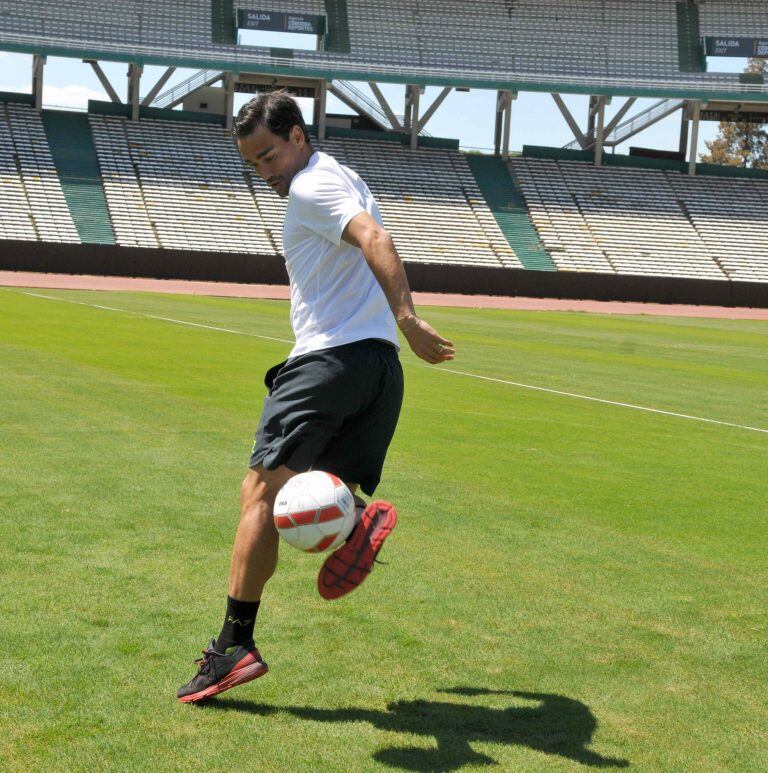 Schwartzman y Fognini jugaron el fútbol en el estadio Mario Kempes