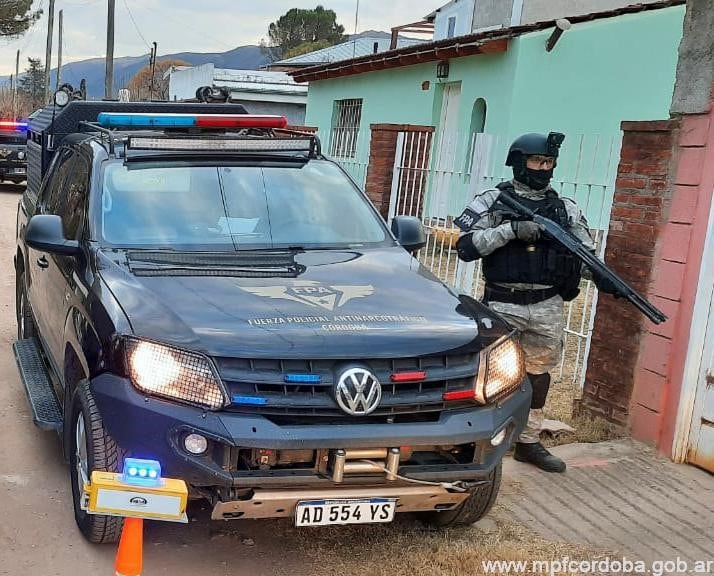 Los cuatro investigados pertenecían a una banda que operaba en Bialet Massé y San Roque. (Foto: prensa FPA).