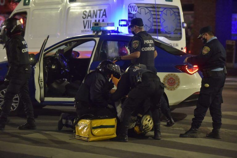 La Policía interrumpió la protesta y se generó un hecho de violencia, con un detenido.