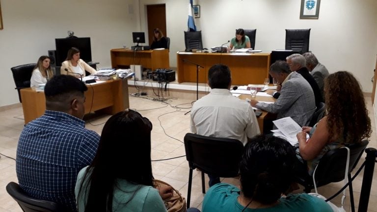 Juicio por incumplimiento de los deberes de funcionario público.