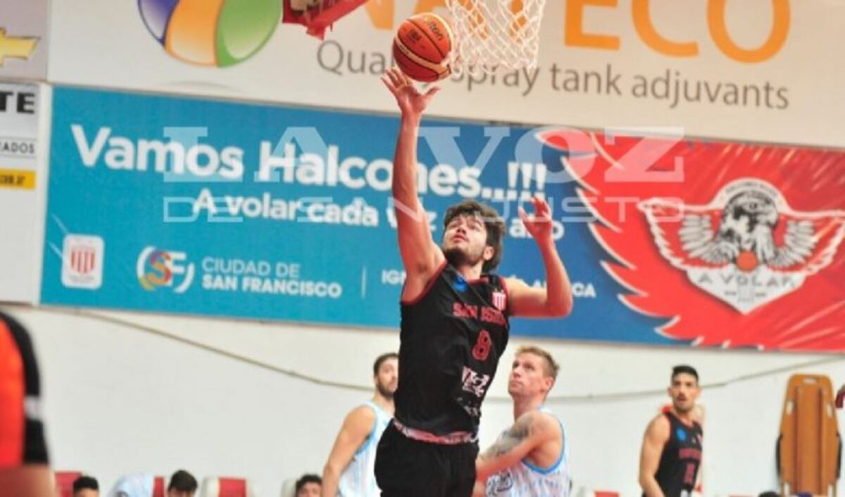Oberá llegó a San Francisco para jugar en cuartos de final ante San Isidro