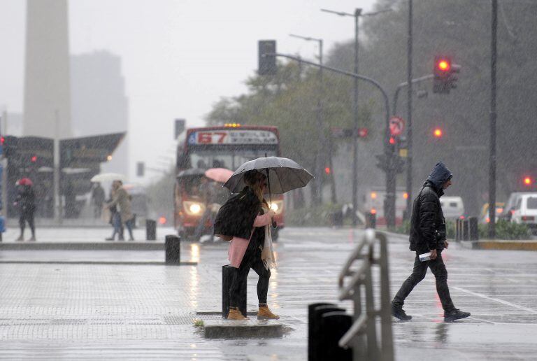 Un domingo con mal tiempo en la ciudad de Buenos Aires.FOTO: DYN/PABLO AHARONIAN.