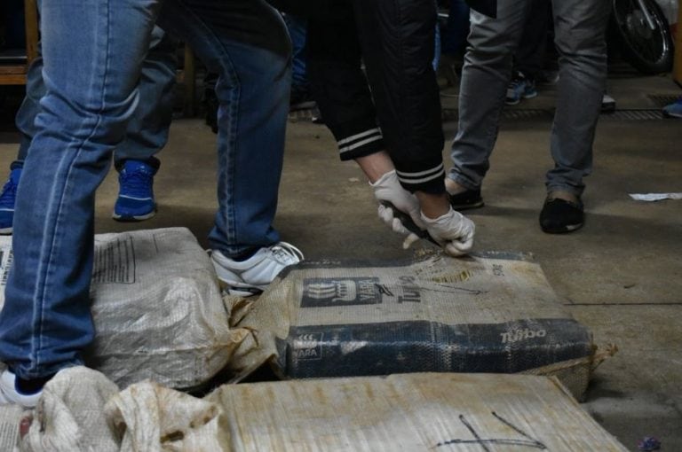 La Policía incautó casi media tonelada de marihuana en Posadas. (Foto: Policía de Misiones)