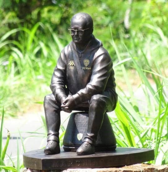 Estatua de Bielsa para el jardín