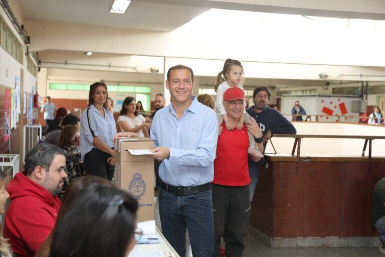 Omar Gutierrez durante las últimas elecciones (web).