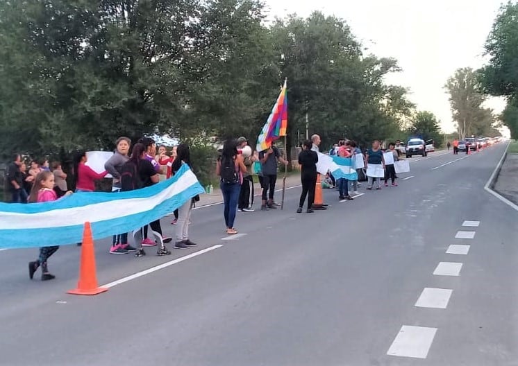 Corte de ruta en Valle Alegre