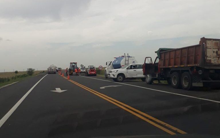 El pozo que se abrió en la Ruta 51.