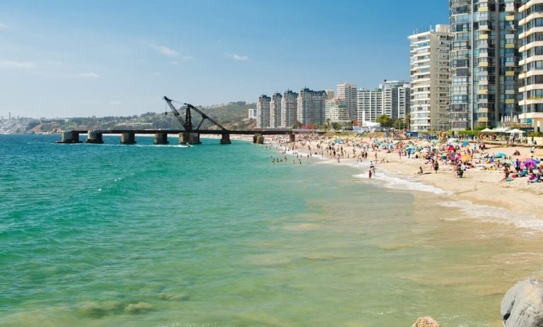 Viña del Mar, una de las playas elegidas por los mendocinos para veranear.