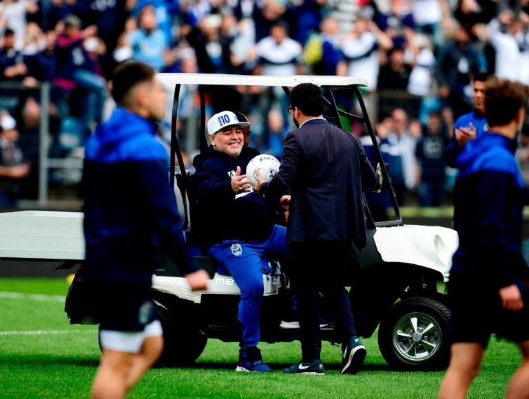 La llegada de Diego Maradona fue una fiesta (Foto: Juan Foglia)