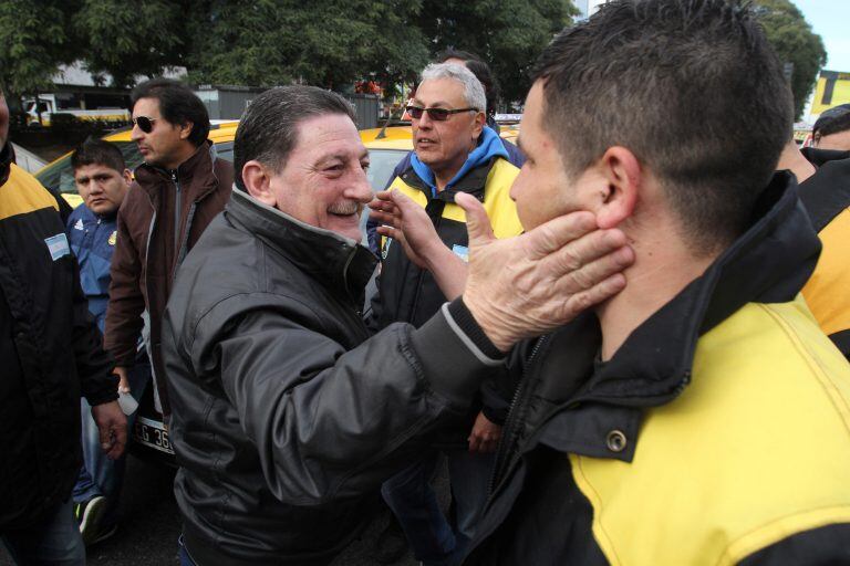 Omar Viviani, Secretario General del sindicato de taxistas a nivel nacional. Crédito: DYN/EZEQUIEL PONTORIERO.