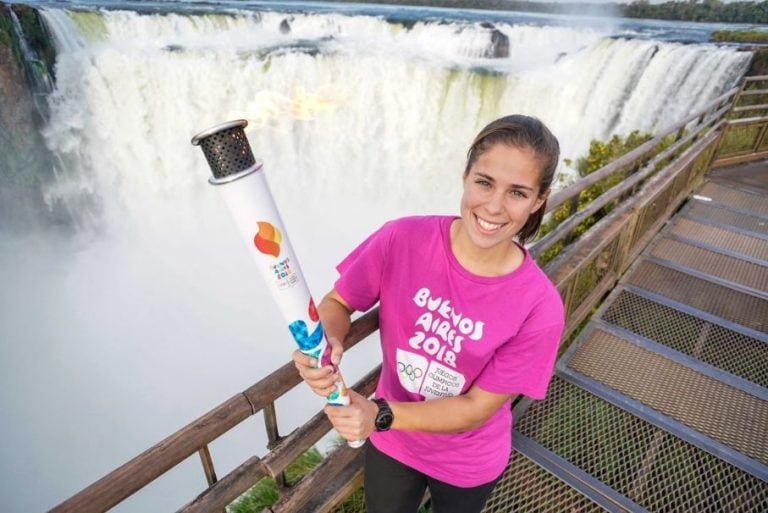 El Tour de la Antorcha Olímpica pasó por Puerto Iguazú. (Foto: @BuenosAires2018)