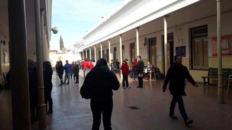 Domingo electoral en Alta Gracia.