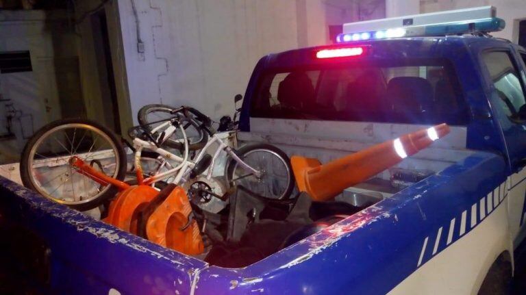 Quedaron detenidos por robar dos bicicletas