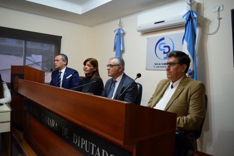 Sesionó la comisión para la reforma del Código Procesal Civil y Comercial de Corrientes