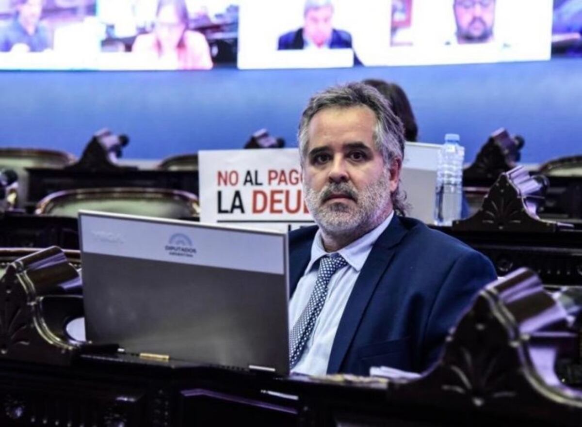 "Topo" Rodríguez: "No se puede construir nada a futuro con impronta macrista"