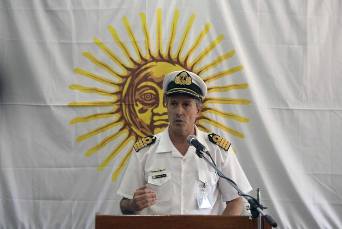 Enrique Balbi: 'Hubo una explosión en el submarino'