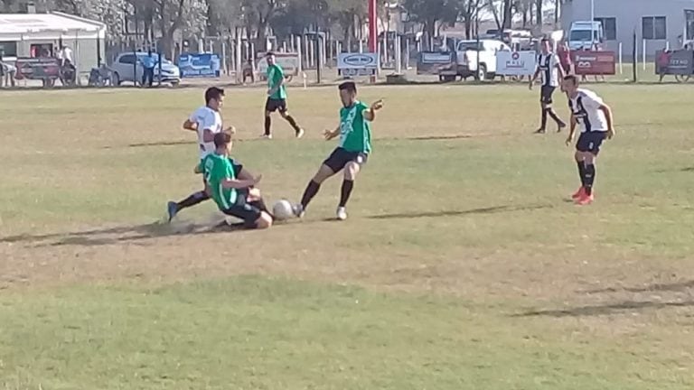 Cultural de Arroyito frente a CAPU La Tordilla