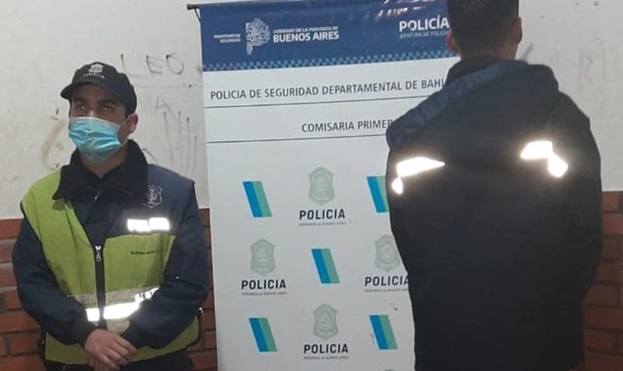 Un joven evadió un control e intentó golpear a los policías